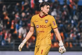 Thủ thành Văn Lâm tiếp tục nhận 'hung tin' từ Thai League