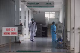 Lào Cai: Tạm đình chỉ một giáo viên để xác minh vi phạm về phòng, chống dịch Covid-19