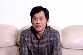 Hoài Linh 'ngâm tiền cứu trợ' nghệ sĩ Việt nói gì?