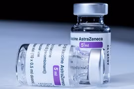Thêm 288.000 liều vắc-xin Covid-19 của AstraZeneca về Việt Nam