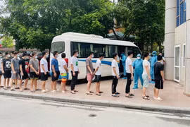 Tuyên Quang: Trao trả 18 công dân Trung Quốc nhập cảnh trái phép vào Việt Nam