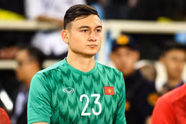 Đặng Văn Lâm khó có thể tới UAE dự Vòng loại World Cup khi đồng đội nhiễm Covid-19