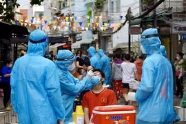 Hà Nội: Từ 00h ngày 19/7, người dân chỉ ra ngoài khi cần thiết