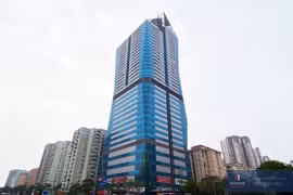 Hà Nội: Phong tỏa 20 tầng tòa nhà Diamond Flower 48 Lê Văn Lương