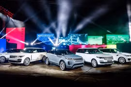 Khoảng 2.000 nhân viên Jaguar Land Rover sắp bị sa thải