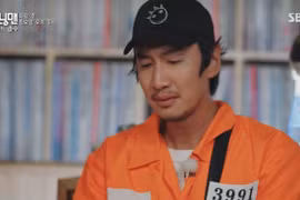 Lee Kwang Soo chính thức nói lời chia tay 'Running Man' sau 11 năm