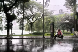 Dự báo thời tiết 29/8: Bắc Bộ tiếp tục mưa dông