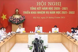 Thủ tướng Phạm Minh Chính: Không để học sinh, sinh viên thất học vì dịch, vì nghèo