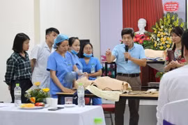 Xúc động những lá thư bệnh nhân gửi y, bác sĩ Bệnh viện đa khoa huyện Mỹ Đức