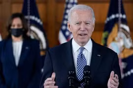 Tổng thống Biden lên án nạn mạnh mẽ phân biệt chủng tộc, phân biệt giới tính ở Mỹ