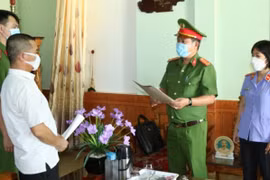 Khởi tố chủ xe khách làm giả 66 'lệnh vận chuyển' để thu lợi bất chính