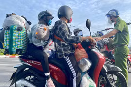 Bà Rịa - Vũng Tàu cho 2.000 người dân từ TP. HCM trở về theo nguyện vọng