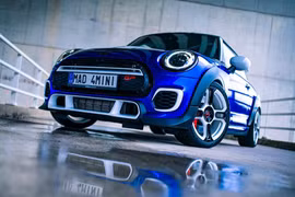 MINI Cooper được nâng cấp sức mạnh lên tới 330 mã lực