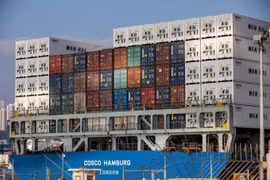 Doanh nghiệp Mỹ thúc giục Washington bỏ thuế quan hàng hóa Trung Quốc