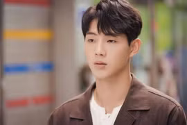 Ji Soo mất vai diễn sau khi thừa nhận quá khứ bê bối