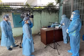 Kí sự "Đi qua miền có dịch": Nhiều câu chuyện về ý chí quyết tâm, niềm tin và nghĩa tình