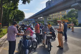 Hà Nội: Kiểm soát gần 9.000 phương tiện trong nội thành, xử phạt 145 trường hợp vi phạm