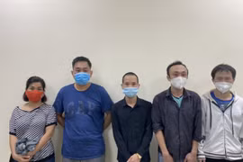 Hà Nội: Khởi tố hình sự đối tượng làm giả giấy đi đường tại quận Bắc Từ Liêm