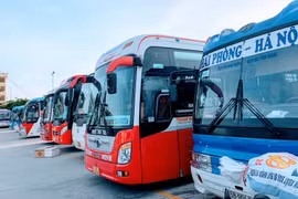 Bộ Giao thông đề xuất tiếp tục giảm phí sử dụng đường bộ