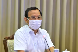 Bí thư TP. HCM: Cần xã hội hóa thuốc điều trị để người dân dễ dàng tiếp cận