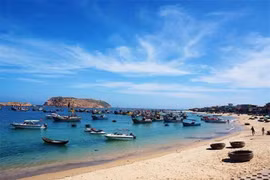 Vẻ đẹp hoang sơ của Hòn Khô - Bình Định