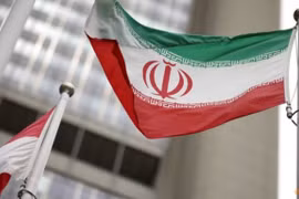 Iran trở lại bàn đám phán hạt nhân với cảnh báo nghiêm khắc