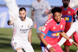Benzema đã giúp CLB Real Madrid ngược dòng giành chiến thắng