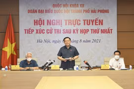 Chủ tịch Quốc hội Vương Đình Huệ tiếp xúc cử tri thành phố Hải Phòng