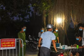 Hà Nội: Kiểm soát chặt chẽ người ra vào các làng, xóm vùng ngoại thành thủ đô