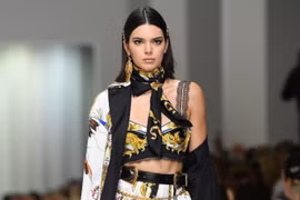 Siêu mẫu Kendall Jenner bị thương hiệu Ý kiện vì vi phạm hợp đồng