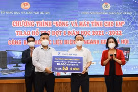 VNPT Hà Nội tài trợ 10.000 sim data trị giá 3,5 tỷ đồng cho học sinh, sinh viên