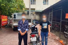 Phạt 10 triệu đồng 2 trường hợp 'thông chốt' kiểm dịch ở Hà Tĩnh
