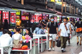 Trái với dự báo, kinh tế Trung Quốc suy giảm trong tháng 8 do biến chủng Delta