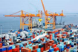 Khôi phục kinh tế: Phải “đưa bóng vào cuộc” càng sớm càng tốt!