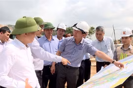 Đoàn công tác Ủy ban kinh tế quốc hội làm việc với tỉnh Ninh Bình về dự án cao tốc Bắc - Nam