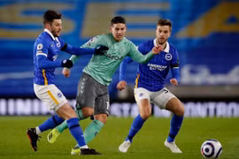 CLB Everton kém phong độ trong cuộc đua top 4