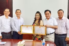 Bến Tre tặng bằng khen cho vợ chồng ông Dũng “lò vôi”