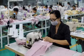 Dệt may “vượt dịch”, xuất siêu gần 11 tỷ USD