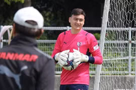 Thủ môn Văn Lâm được đăng ký thi đấu tại AFC Champions League