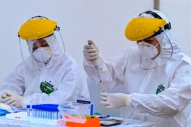 TP.HCM: Tìm người từng đến 3 địa điểm ở quận 5 và quận 10 liên quan ca nhiễm nCoV