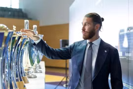 Sergio Ramos tìm nhà ở Pháp