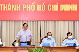 Chúng ta đang đi đúng hướng, cần tiếp tục phấn đấu, nỗ lực thực hiện cho được mục tiêu kép