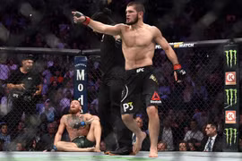 Võ sĩ nổi tiếng Khabib Nurmagomedov tuyên bố không cần tiền