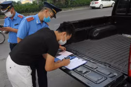 Hà Nội: Kiểm soát chặt chẽ các xe có gắn "luồng xanh"