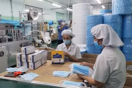 Doanh nghiệp Việt Nam xuất khẩu hơn 322,2 triệu chiếc khẩu trang y tế các loại