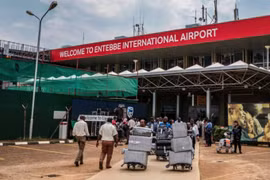 Trung Quốc lên tiếng về việc thâu tóm sân bay duy nhất ở Uganda