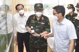 Mỗi bệnh viện đưa vào hoạt động sẽ trang bị thêm “vũ khí” cho lực lượng phòng, chống dịch