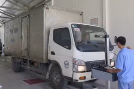 Gần 200 nghìn ô tô trượt đăng kiểm trong 6 tháng đầu năm
