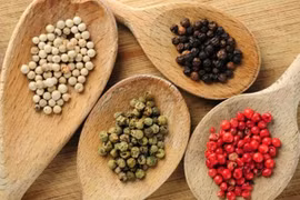 Giá hồ tiêu hôm nay 29/1: Dao động trong khoảng 51.000 - 53.000 đồng/kg