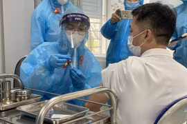 Thêm 5 địa phương triển khai tiêm vắc xin phòng dịch Covid-19